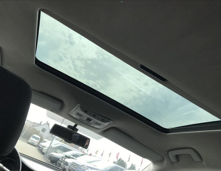 Škoda Superb Kombi 1,6 l 77 kw