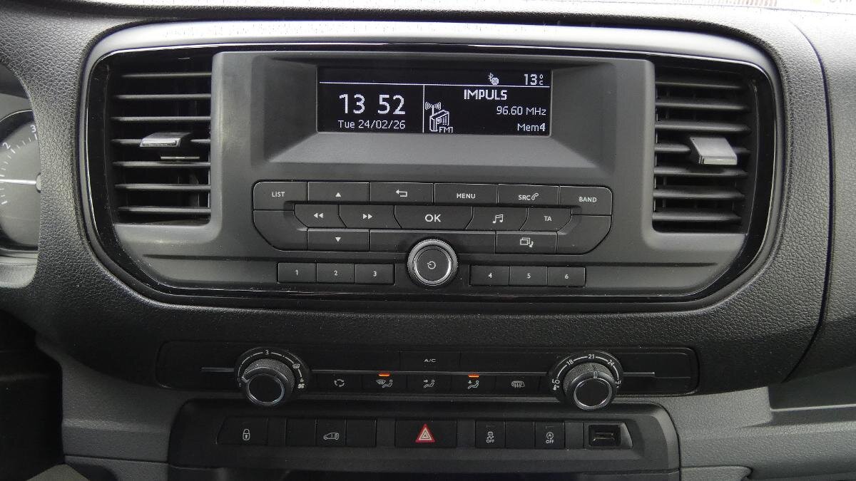 Opel Vivaro Užitková 2,0 l 106 kw