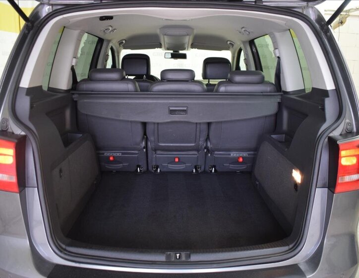 Volkswagen Touran MPV 2,0 l 103 kw