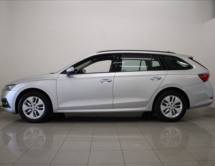 Škoda Octavia Kombi 2,0 l 85 kw