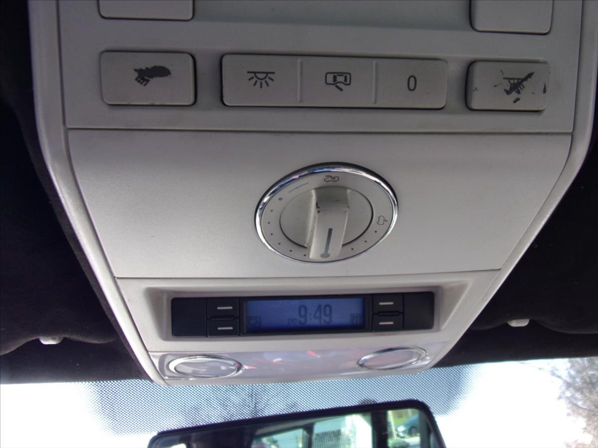 Volkswagen Multivan Ostatní 2,5 l 128 kw