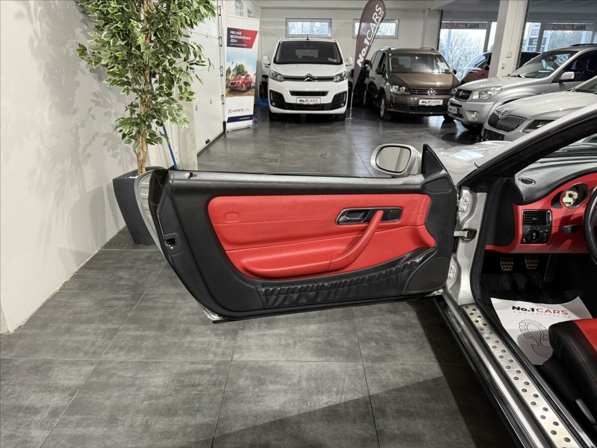 Mercedes-Benz SLK Kabriolet 2,0 l 100 kw