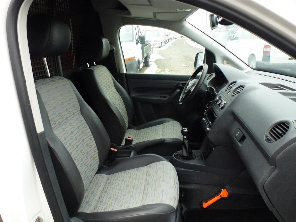 Volkswagen Caddy Skříň 1,6 l 55 kw
