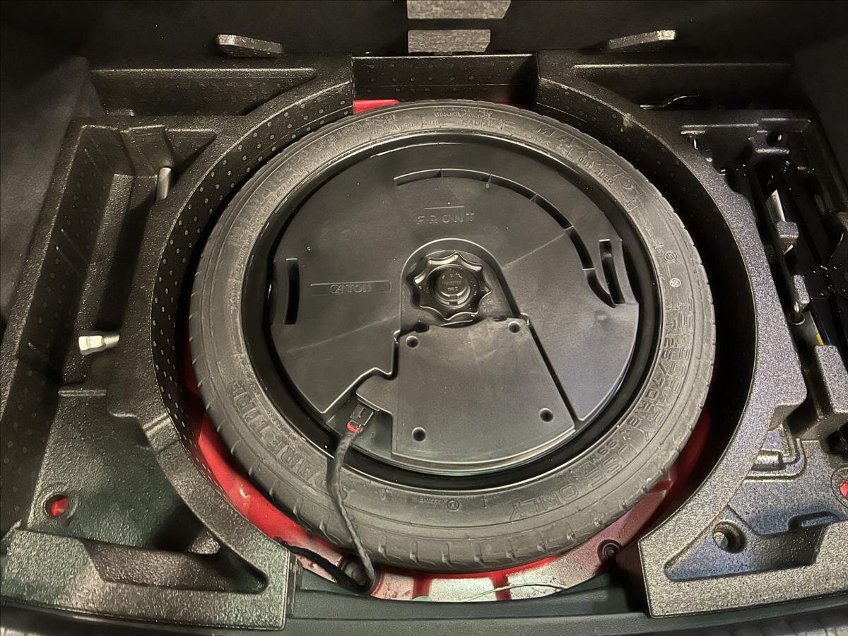 Škoda Karoq SUV / Terénní 2,0 l 140 kw