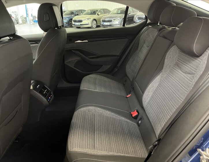 Škoda Superb Liftback 2,0 l 110 kw