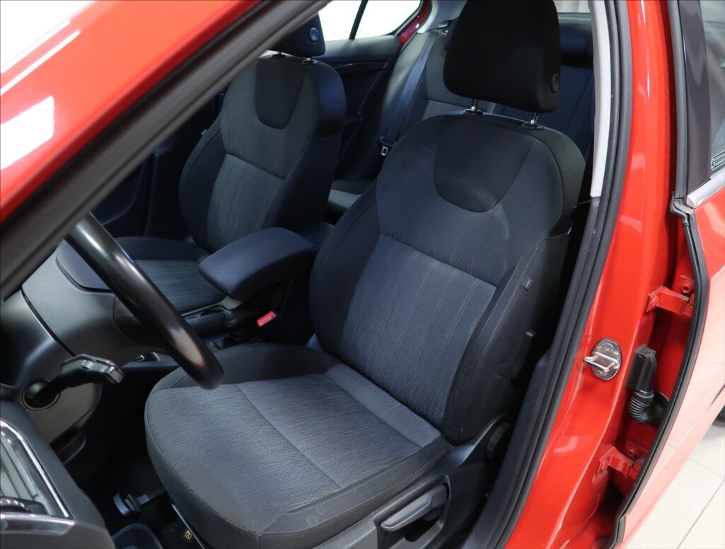 Škoda Octavia Liftback 1,6 l 85 kw