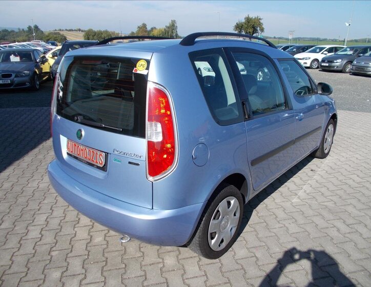 Škoda Roomster MPV 1,4 l 63 kw