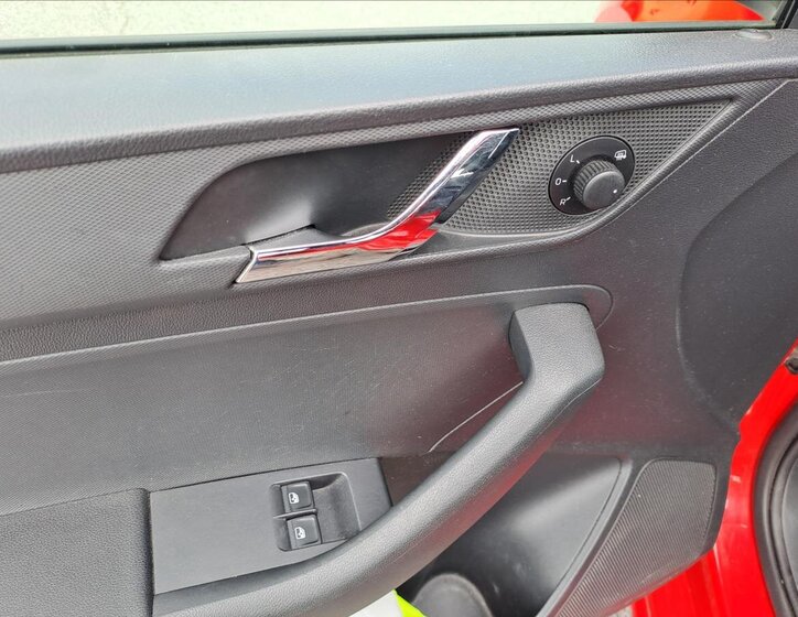 Škoda Rapid Liftback 1,2 l 81 kw