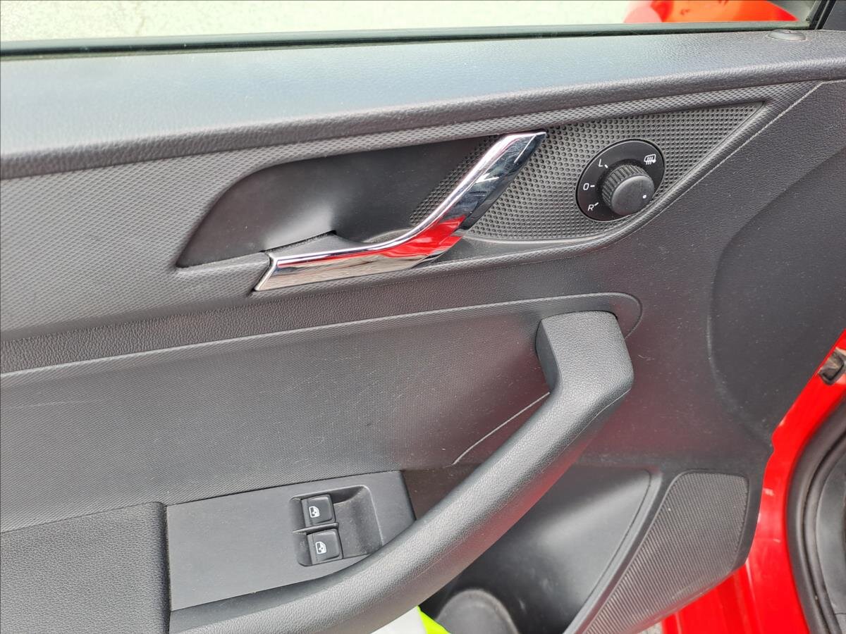 Škoda Rapid Liftback 1,2 l 81 kw