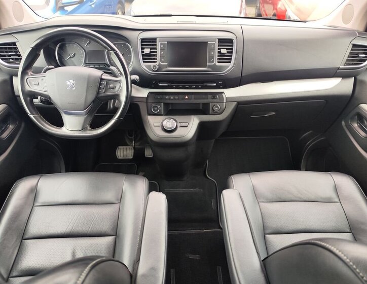 Peugeot Traveller 15