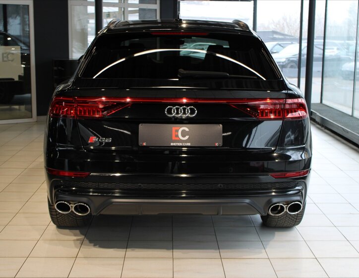 Audi SQ8 SUV / Terénní 4,0 l 320 kw