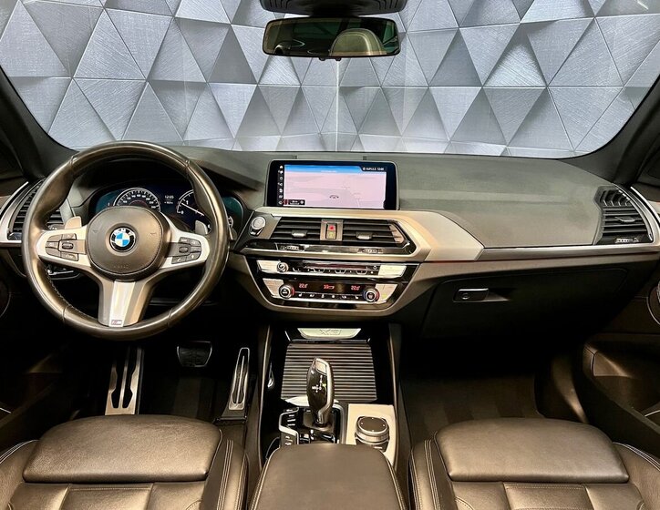 BMW X3 SUV / Terénní 3,0 l 195 kw