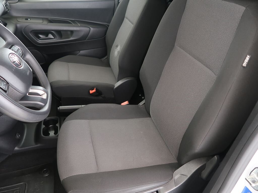 Toyota ProAce Skříň 1,2 l 96 kw