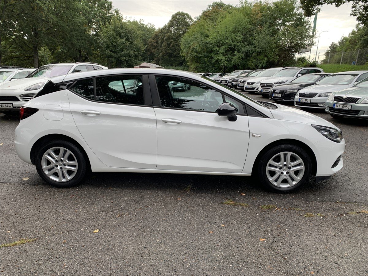 Opel Astra Hatchback 1,5 l 77 kw