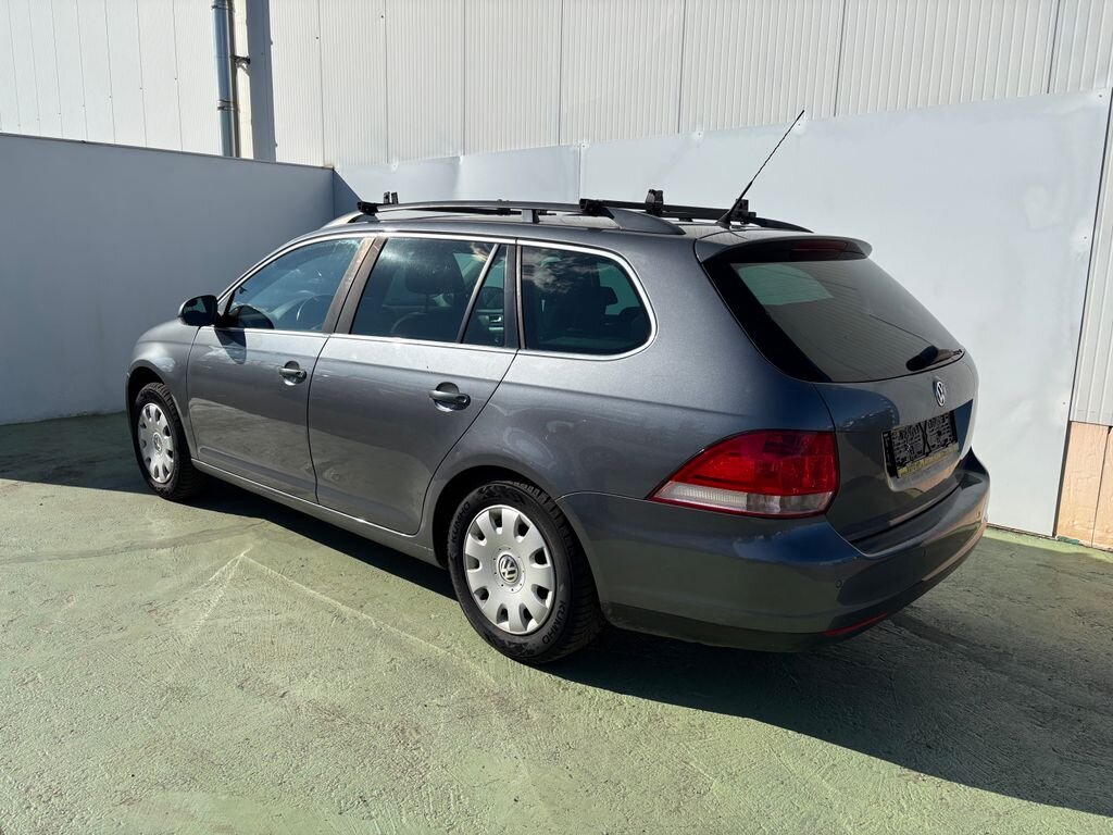 Volkswagen Golf Kombi 1,6 l 75 kw