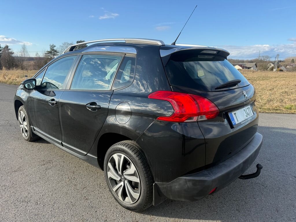 Peugeot 2008 Kombi 1,2 l 60 kw