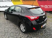 Hyundai i30 4