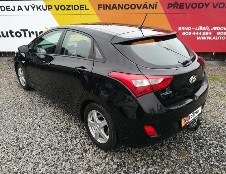 Hyundai i30 4