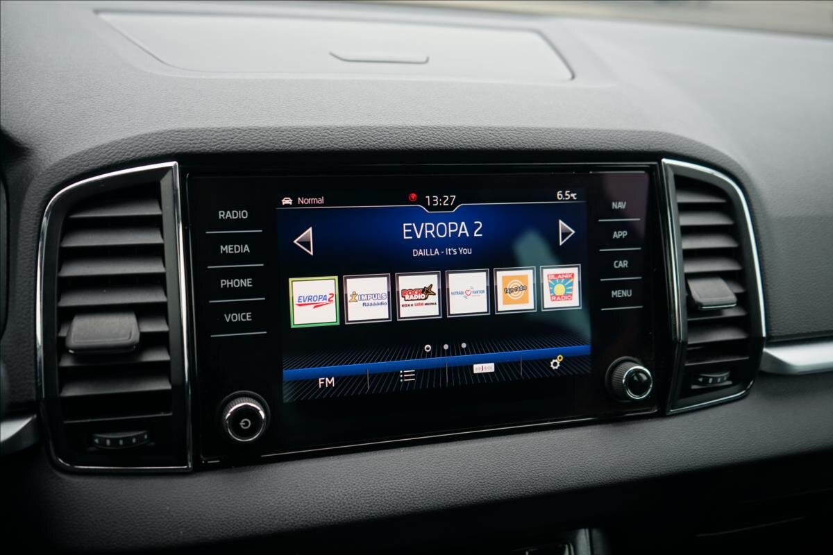 Škoda Karoq SUV 1,5 l 110 kw