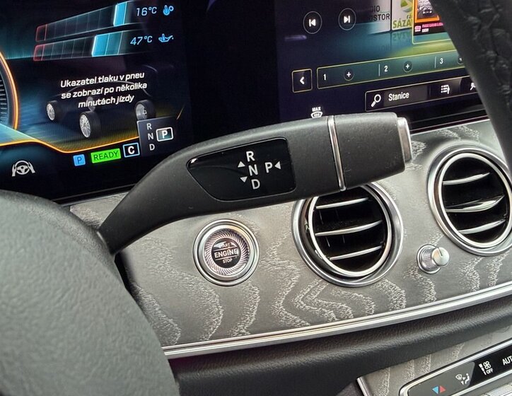 Mercedes-Benz Třídy E 18