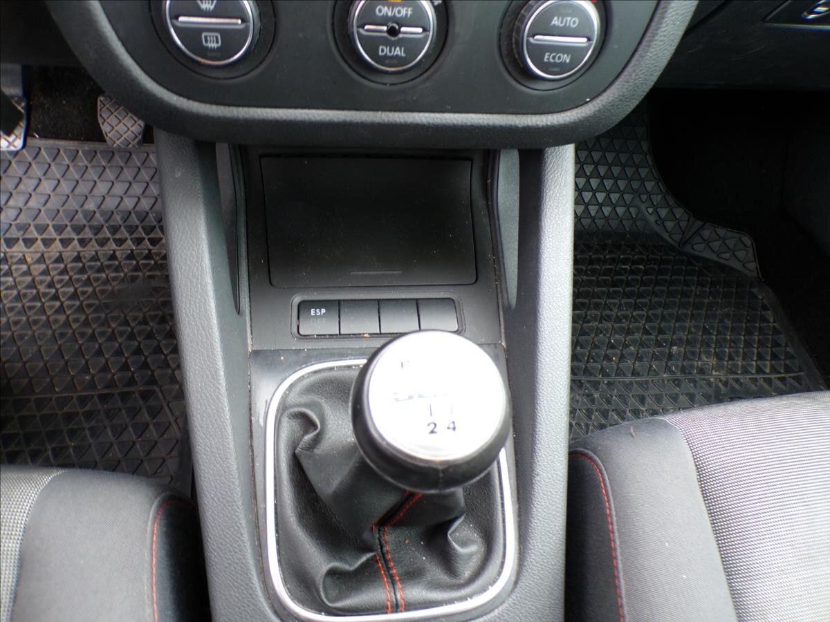 Volkswagen Golf Hatchback 1,4 l 59 kw