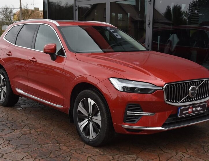 Volvo XC60 SUV / Terénní 2,0 l 186 kw