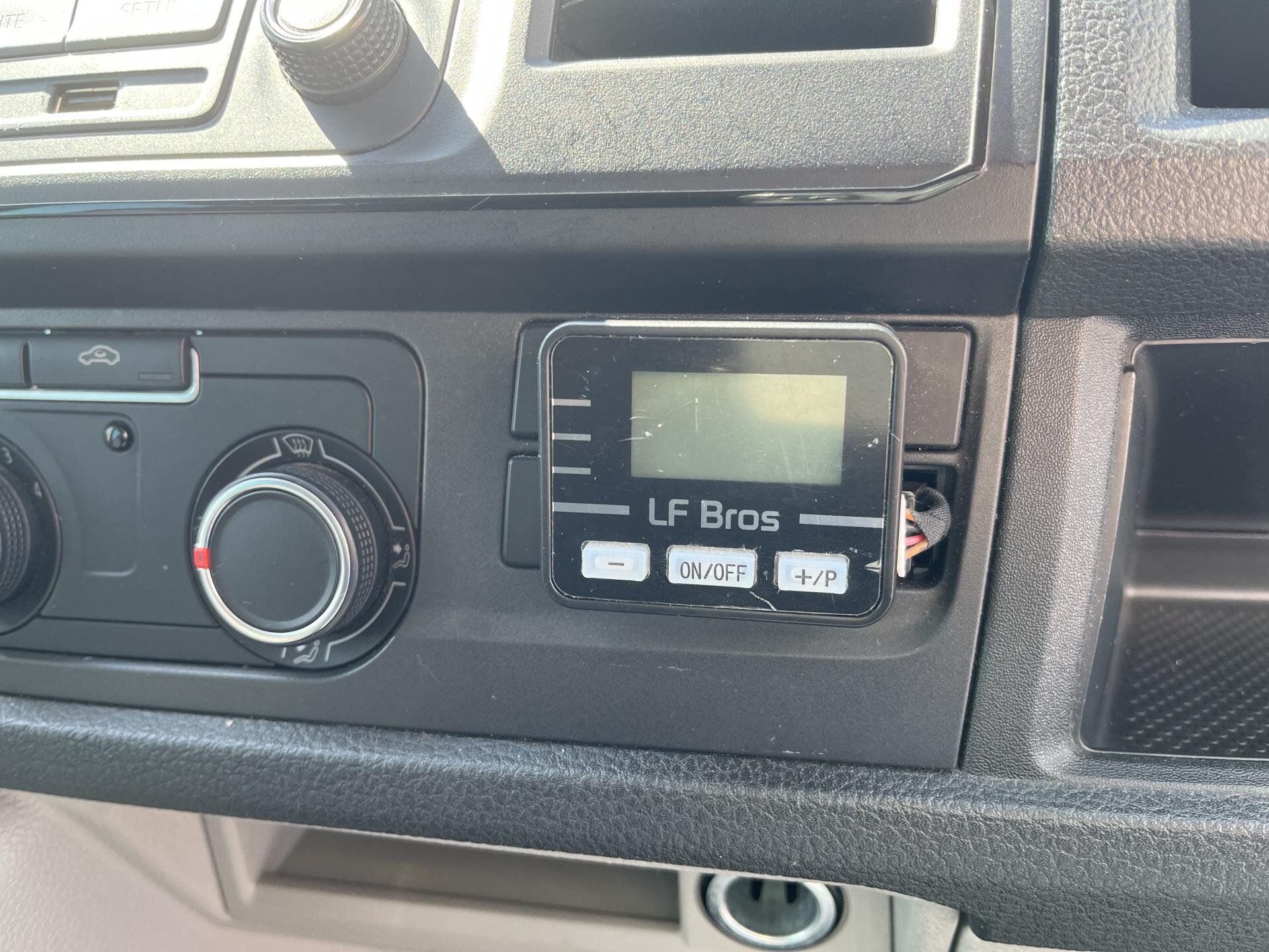 Volkswagen Transporter Kombi 2,0 l 110 kw