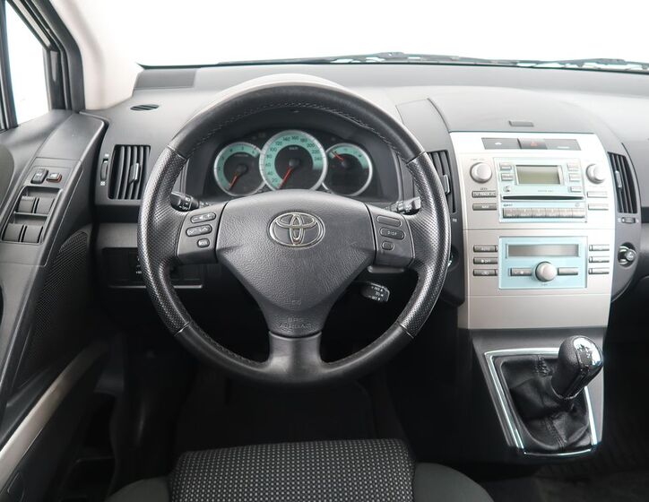 Toyota Corolla Verso 17