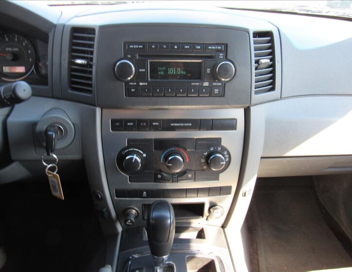 Jeep Grand Cherokee 15