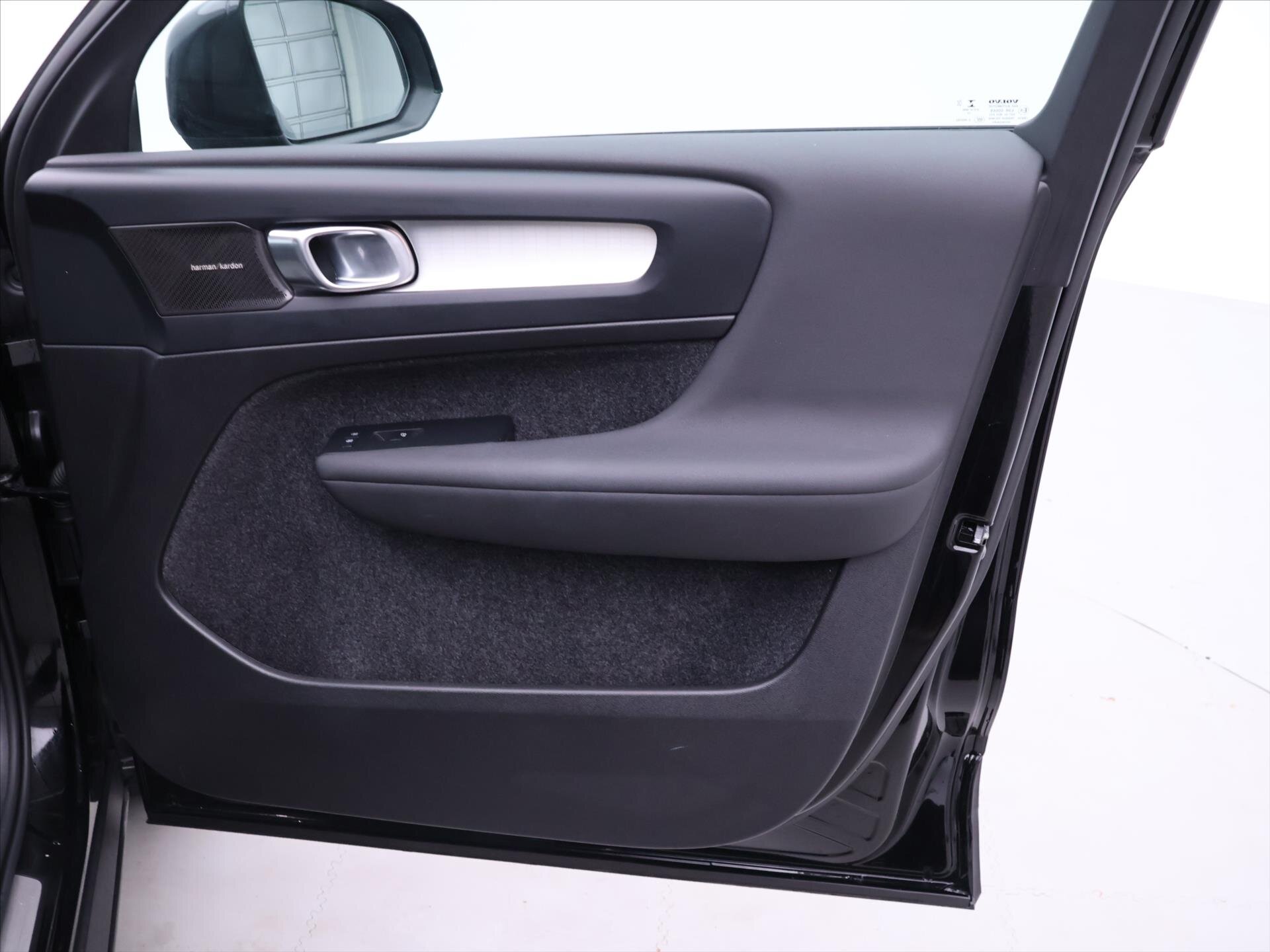 Volvo XC40 SUV 2,0 l 145 kw