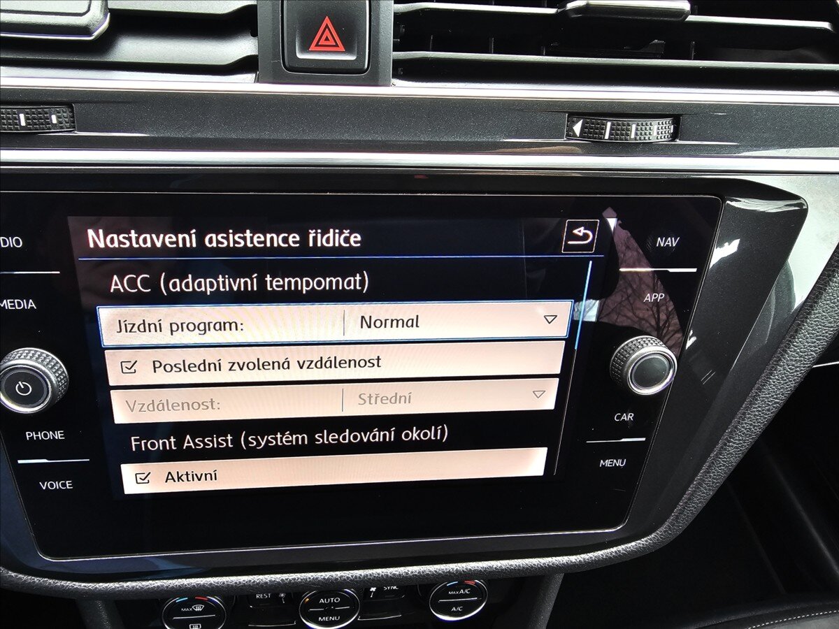 Volkswagen Tiguan Kombi 1,4 l 110 kw