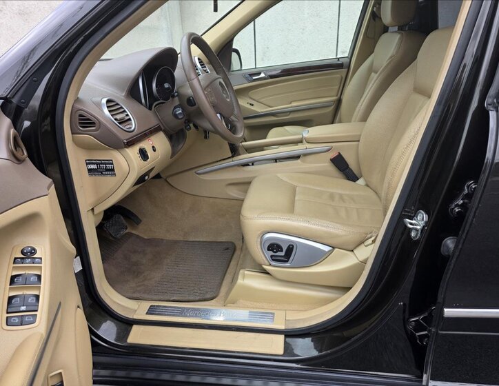 Mercedes-Benz GL SUV / Terénní 3,0 l 165 kw