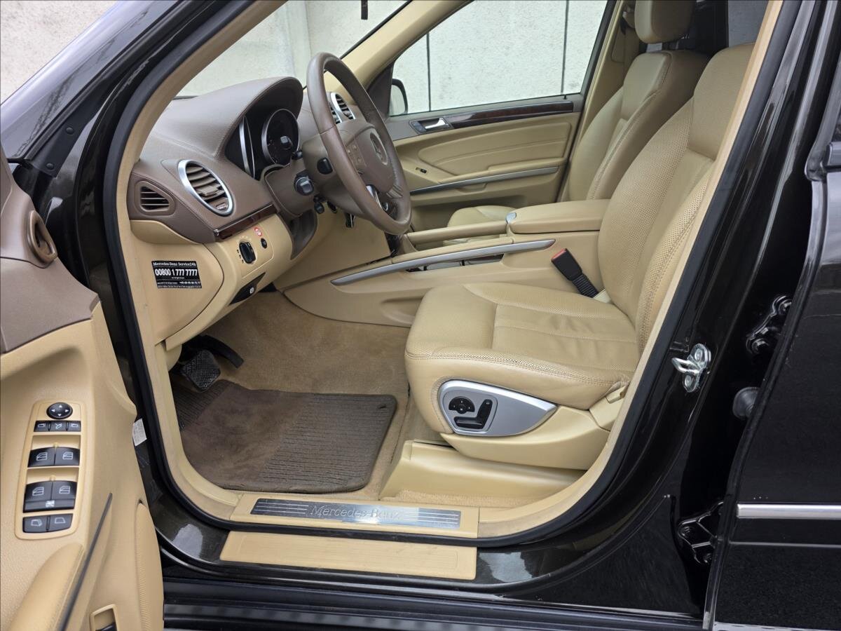 Mercedes-Benz GL SUV / Terénní 3,0 l 165 kw