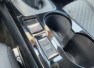 Peugeot 208 Hatchback 1,2 l 74 kw