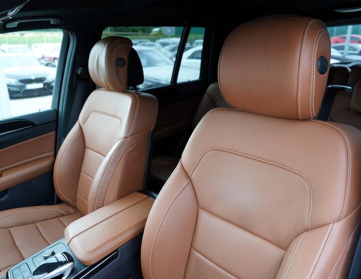 Mercedes-Benz GLS 27