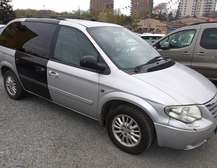 Chrysler Voyager MPV 2,5 l 105 kw