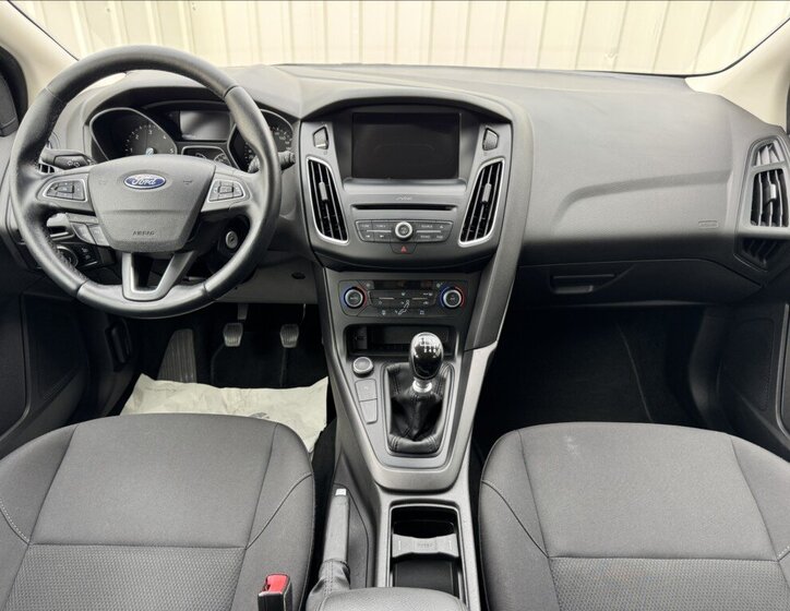 Ford Focus Hatchback 1,5 l 77 kw