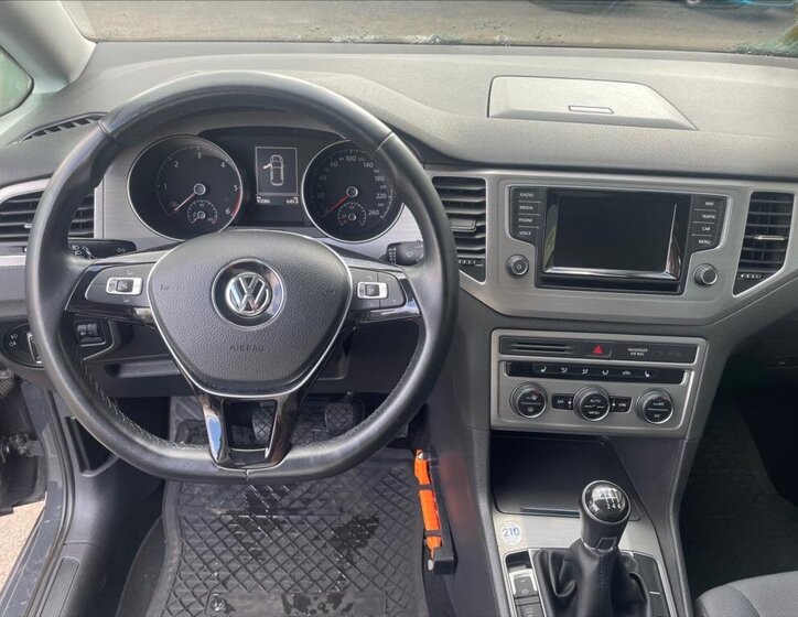 Volkswagen Golf Sportsvan MPV 2,0 l 110 kw