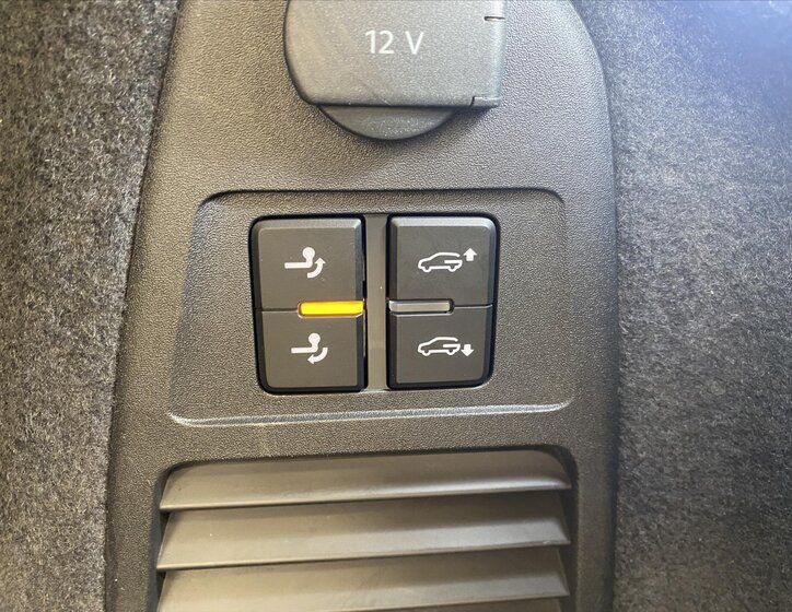 Volkswagen Touareg SUV 3,0 l 210 kw