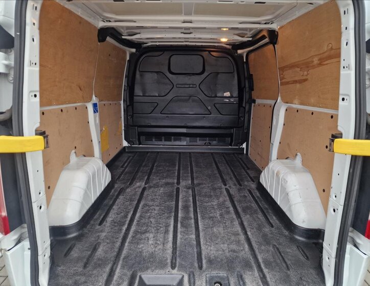 Ford Transit Custom Skříň 2,0 l 77 kw