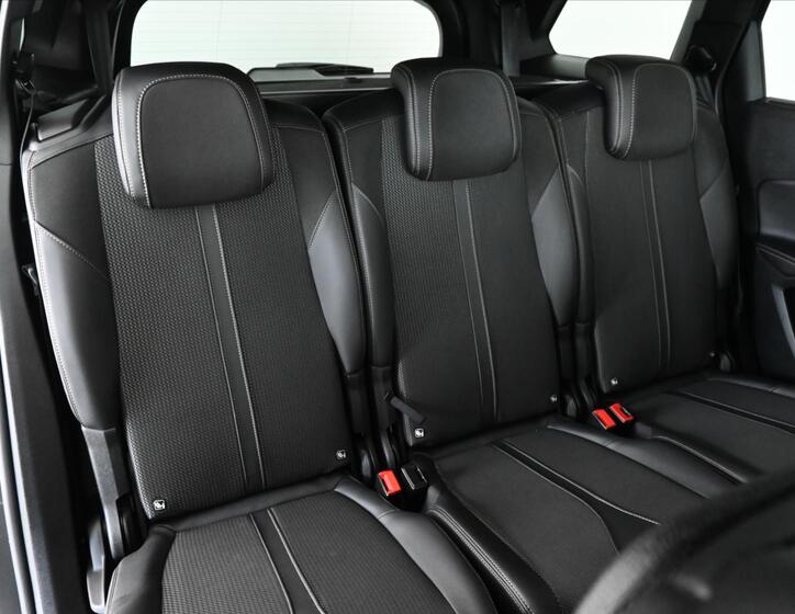 Peugeot 5008 33