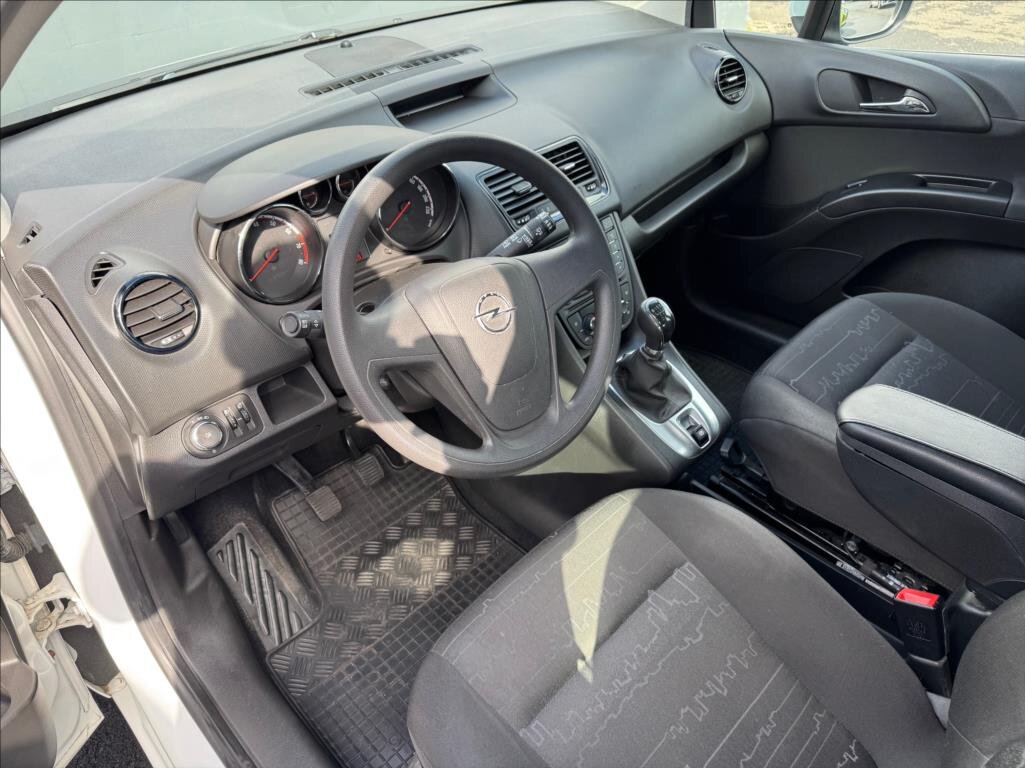 Opel Meriva MPV 1,4 l 74 kw