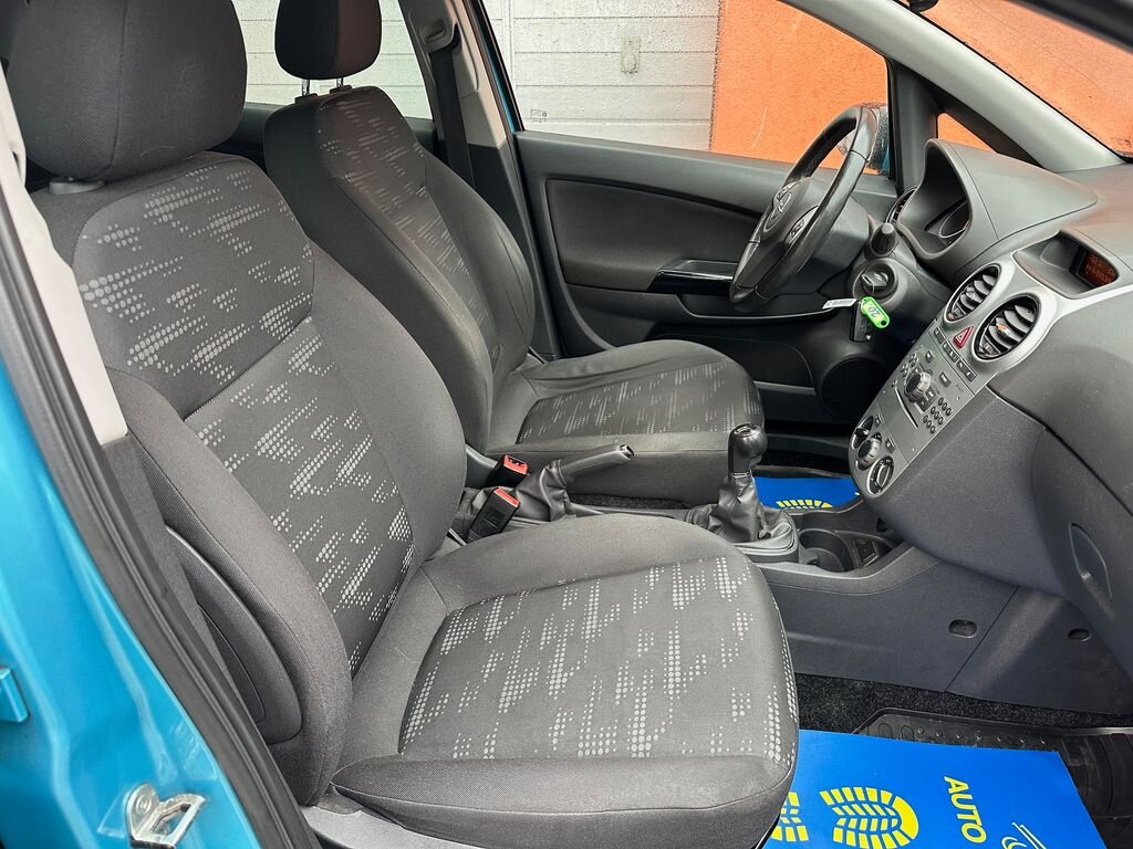 Opel Corsa Hatchback 1,4 l 64 kw