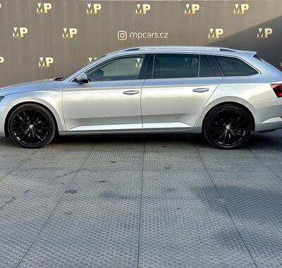 Škoda Superb 11