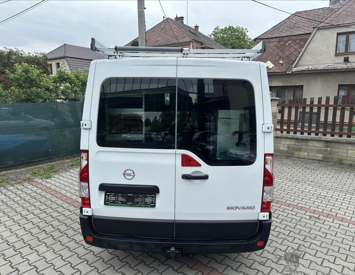 Opel Movano 4