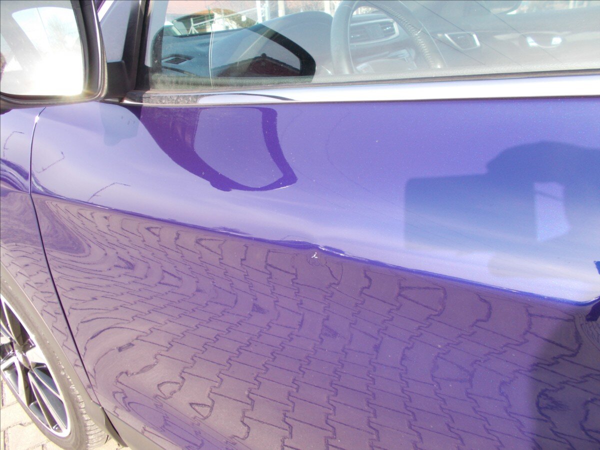 Nissan Qashqai SUV / Terénní 1,6 l 120 kw