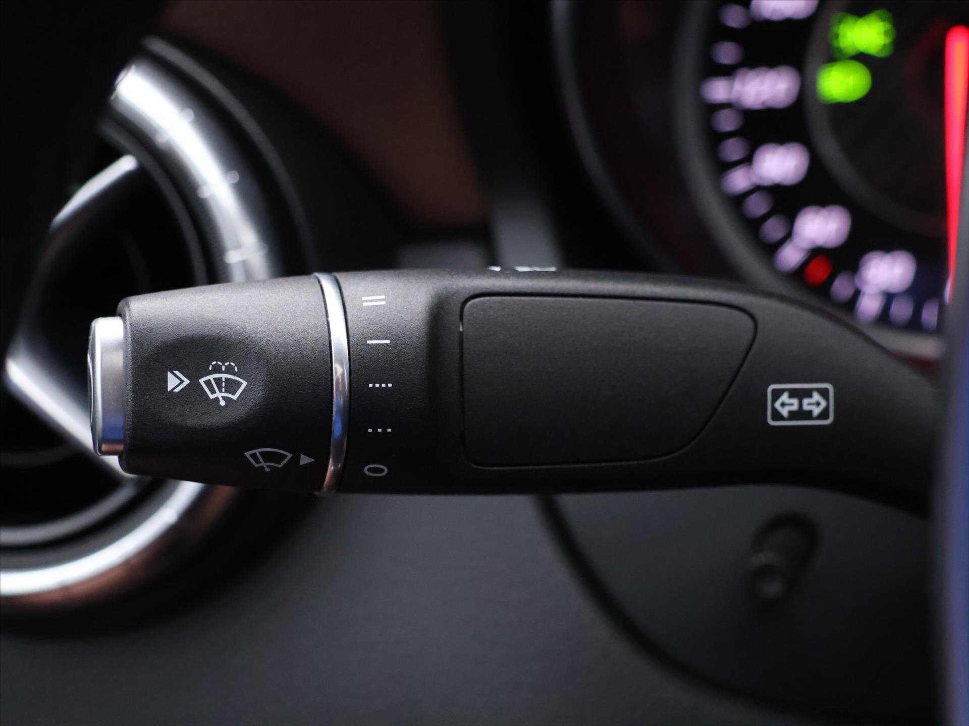 Mercedes-Benz CLA Sedan 2,0 l 280 kw