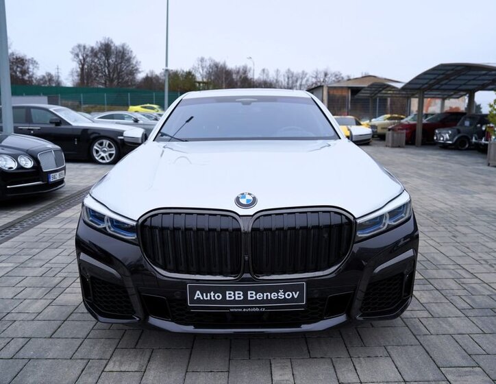 BMW Řada 7 1