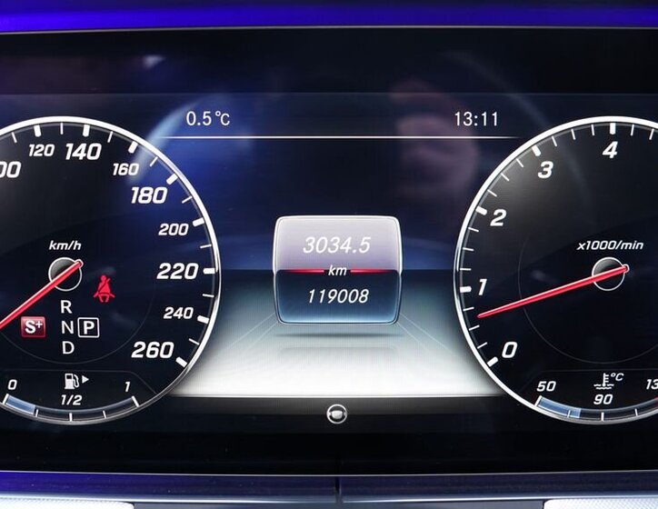 Mercedes-Benz Třídy E 31