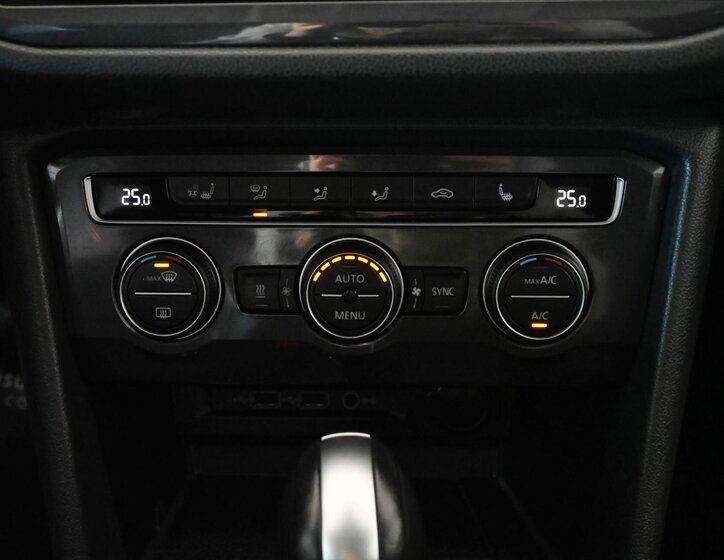 Volkswagen Tiguan Allspace SUV / Terénní 2,0 l 176 kw